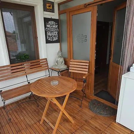 Eolea Guest house Biser