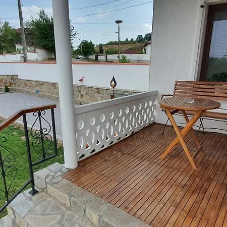 Eolea Guest house Biser